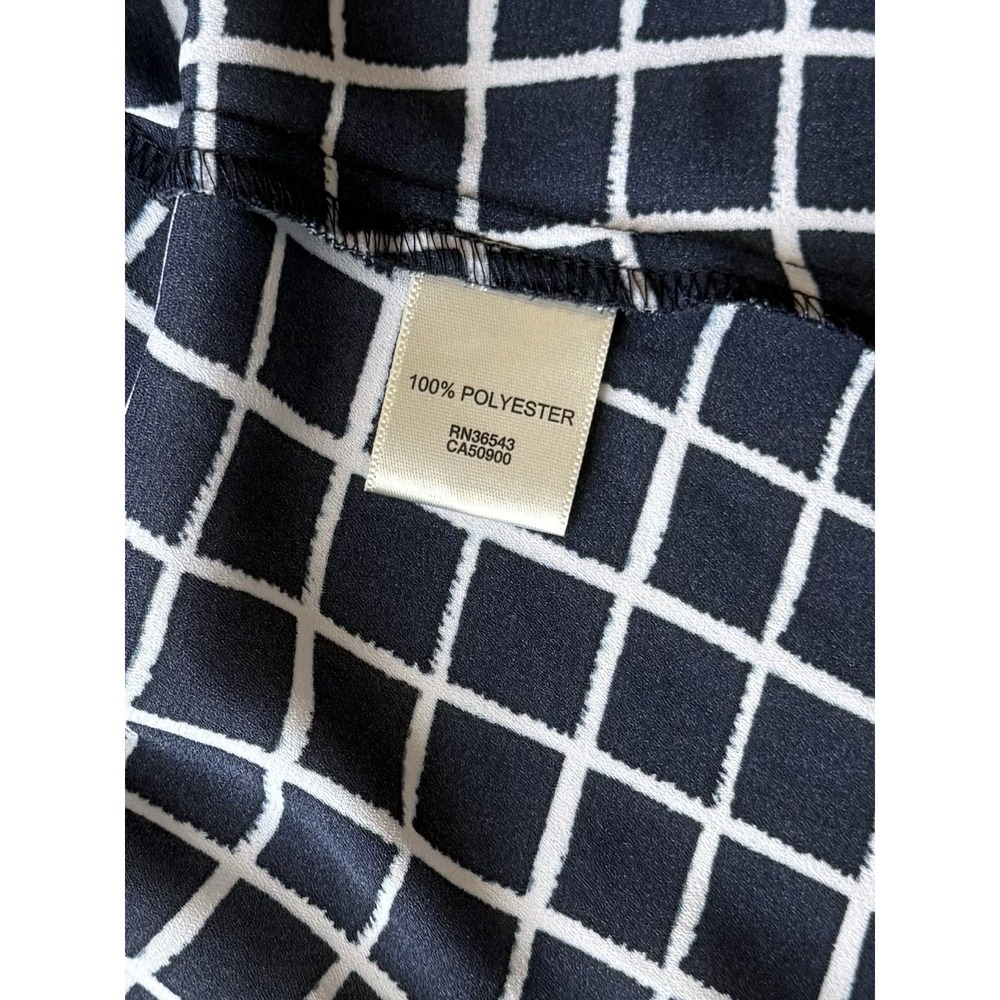 Van Heusen women's sleeveless classic Pattern Light Weight button up size Small - Picture 3 of 7